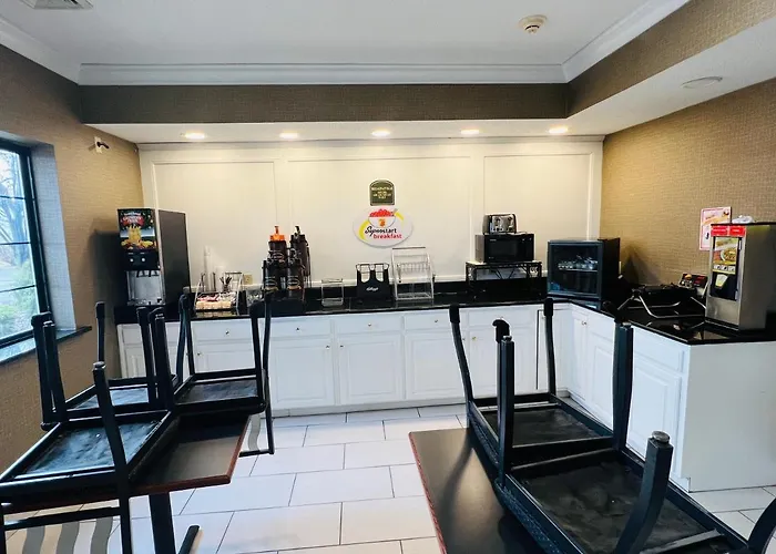 Super 8 By Wyndham South Bend